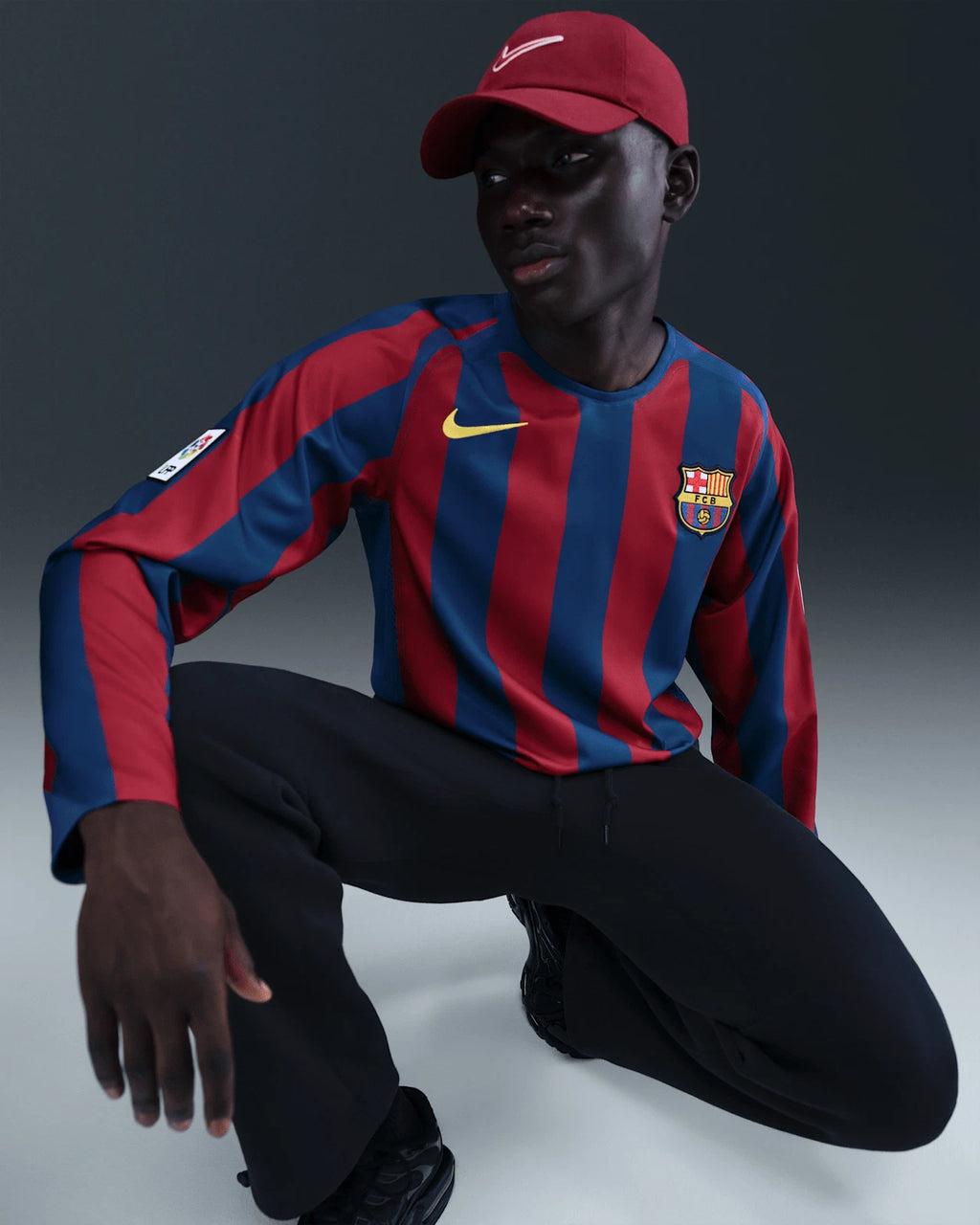Nike FC Barcelona 05/06 Reissue Jersey Long Sleeve Ronaldinho 10 HQ1462-471